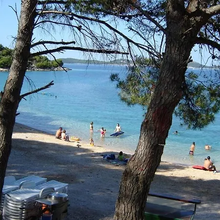 Apartment In With Balcony, Air Conditioning, Wifi 5144-3 *